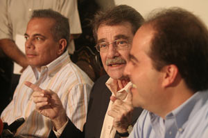 Три кандидата в президенты Венесуэлы: М.Росалес, Т.Петкофф и Х.Борхес