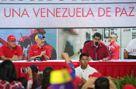 Мадуро призвал армию не допустить срыва выборов в Конституционную ассамблею