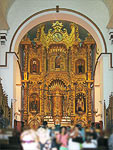 Altar de Oro del siglo XVII, se encuentra en la iglesia de San Jos