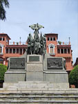 Monumento dedicado al Libertador Simn Bolvar