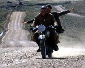 «Дневники мотоциклиста»,  фильм о молодом Че Геваре (фото с сайта movies.go.com)