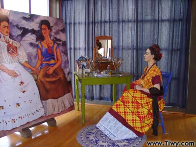 Фрида Кало покорила англичан (фото Tiwy.com)