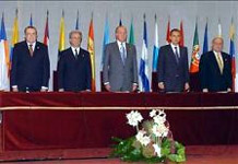 Латиноамериканские президенты потребовали немедленного снятия блокады Кубы (Фото с сайта www.cumbre-iberoamericana.org)