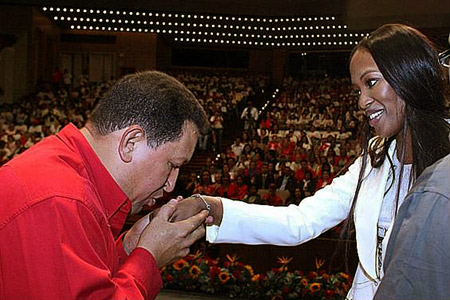 Уго Чавес и Наоми Кэмпбелл (Фото: Archivo, Prensa Presidencial)