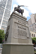 The monument to Simon Bolivar