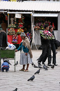 People at the San Francisco square