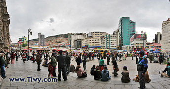 La Plaza de San Francisco, La Paz, Bolivia