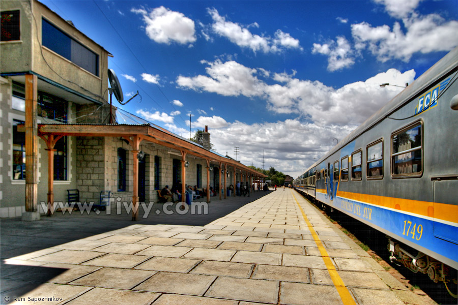 Железнодорожный вокзал - Оруро, Боливия