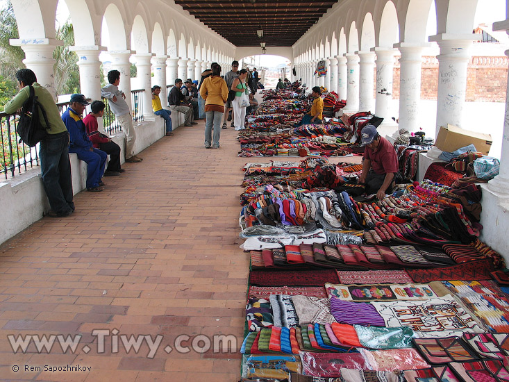 The souvenir traders - Sucre, Bolivia