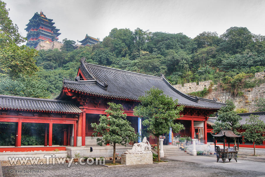 Храм Tianfei