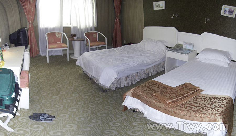 Habitacion por 268 yuanes en Hotel White Palace