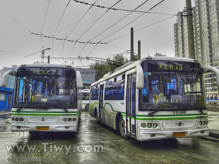 无轨电车在上海