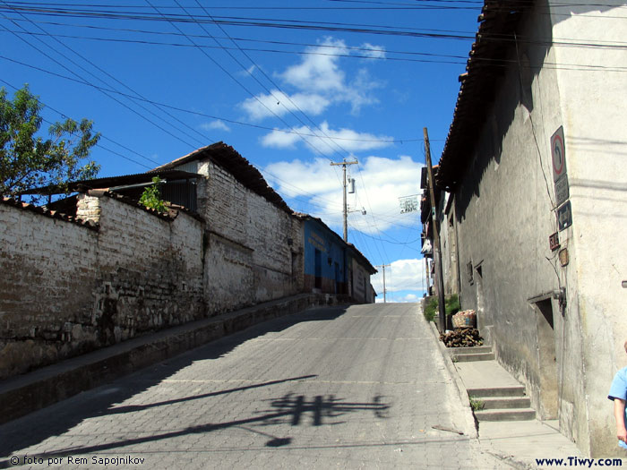 At the streets of Chichicastenango aloof from the market trading.