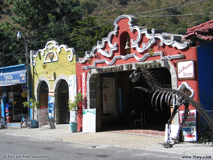 Comercial El Dorado, Panajachel