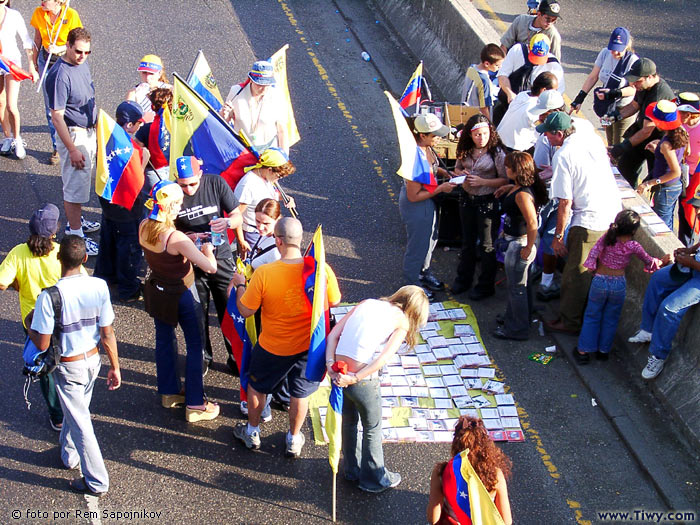 Contramanifestacion de la oposicion a Chavez - 25 de Enero del 2003