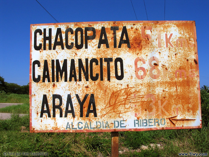 Despues de este letrero magico se abre el camino a la enigmatica Peninsula de Araya